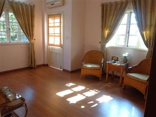 Nice house for rent with 04 bedrooms in Au Co, Tay Ho